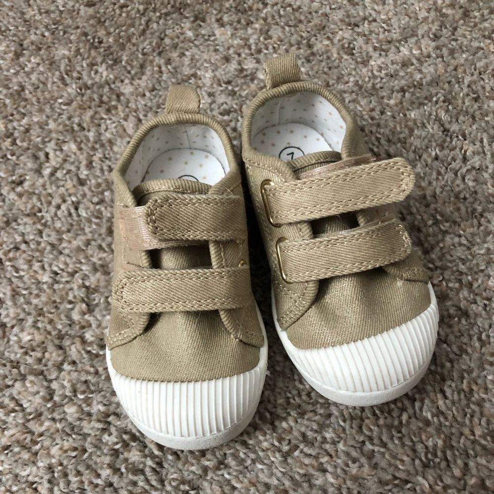 Little girl shoes